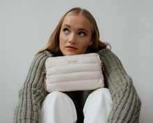 Lade das Bild in den Galerie-Viewer, Little Buddy