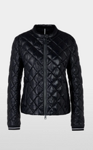 Lade das Bild in den Galerie-Viewer, Outdoor Jacke &quot;Rethink Together&quot;
