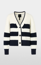 Lade das Bild in den Galerie-Viewer, Gestreifter Cardigan Knitted in Germany

