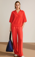 Lade das Bild in den Galerie-Viewer, Polo Shirt Knitted in Germany

