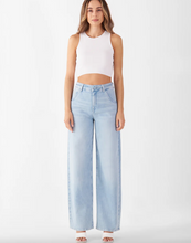 Lade das Bild in den Galerie-Viewer, BLINK Wide Barrel Jeans
