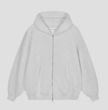 Lade das Bild in den Galerie-Viewer, BOYFRIEND ZIP HOODIE

