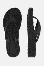 Lade das Bild in den Galerie-Viewer, Plateau Flip-Flops in vielen Farben
