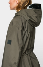 Lade das Bild in den Galerie-Viewer, Outdoor Jacke mit Kordelzug
