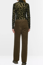 Lade das Bild in den Galerie-Viewer, Weite Cordhose WASHINGTON

