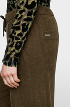 Lade das Bild in den Galerie-Viewer, Weite Cordhose WASHINGTON
