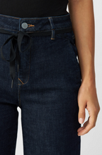 Lade das Bild in den Galerie-Viewer, DEW Flared - French Pocket