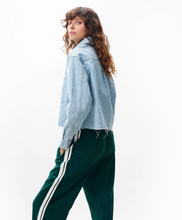Lade das Bild in den Galerie-Viewer, Jeansbluse mit Struktur
