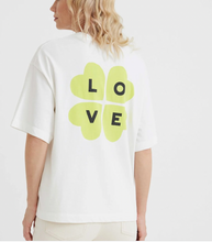 Lade das Bild in den Galerie-Viewer, T-Shirt Lucky Love