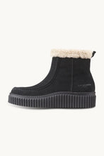 Lade das Bild in den Galerie-Viewer, Wildlederstiefel mit Shearling