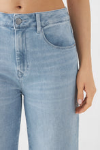 Lade das Bild in den Galerie-Viewer, DEW Flared Classic 5-Pocket
