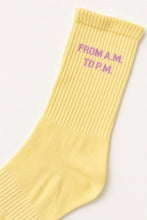 Lade das Bild in den Galerie-Viewer, Lotta Ripped Socks in 2 Farben