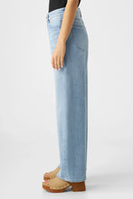 Lade das Bild in den Galerie-Viewer, ASH Barrel Leg Jeans in 2 Farben
