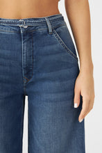 Lade das Bild in den Galerie-Viewer, BLINK Wide Barrel Jeans