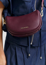 Lade das Bild in den Galerie-Viewer, Sporty Sister Tasche in 3 Farben

