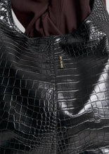 Lade das Bild in den Galerie-Viewer, Alltime Lover Croco - Black
