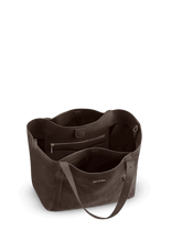 Lade das Bild in den Galerie-Viewer, Pretty Wonder Suede - Coffee