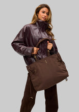 Lade das Bild in den Galerie-Viewer, Easy Companion L in 2 Farben
