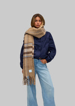Lade das Bild in den Galerie-Viewer, Check Scarf - Mocha