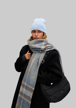 Lade das Bild in den Galerie-Viewer, Hey Beanie Mütze in in mehreren Farben