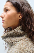 Lade das Bild in den Galerie-Viewer, Damenmantel Hoktown
