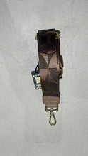 Lade das Bild in den Galerie-Viewer, Iconic Strap in 2 Farben
