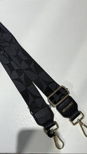 Lade das Bild in den Galerie-Viewer, Iconic Strap in 2 Farben
