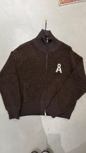 Lade das Bild in den Galerie-Viewer, ICONIC A BOUCLÉ  Jacke aus Bio-Baumwolle
