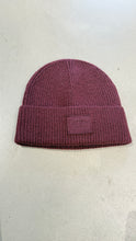 Lade das Bild in den Galerie-Viewer, Hey Beanie Mütze in 3 Farben
