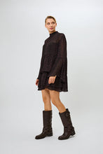 Lade das Bild in den Galerie-Viewer, Lavinia Volant Dress Leo Truffle