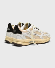 Lade das Bild in den Galerie-Viewer, The Re-Run Vintage Sneaker