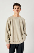 Lade das Bild in den Galerie-Viewer, Sweatshirt Jitbay
