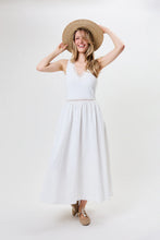Lade das Bild in den Galerie-Viewer, Nami Dress White