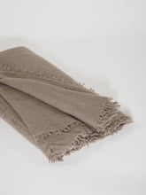 Lade das Bild in den Galerie-Viewer, Tibet  Cashmere-Schal in verschiedenen Farben