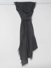 Lade das Bild in den Galerie-Viewer, Tibet  Cashmere-Schal in verschiedenen Farben