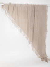 Lade das Bild in den Galerie-Viewer, SUMA -Kaschmir-Schal in verschiedenen Farben