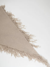 Lade das Bild in den Galerie-Viewer, SUMA -Kaschmir-Schal in verschiedenen Farben