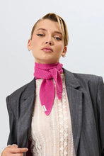 Lade das Bild in den Galerie-Viewer, Haylin Knit Scarf in 2 Farben
