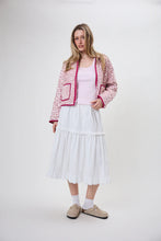 Lade das Bild in den Galerie-Viewer, Sofie Light Padded Overshirt Leo Baby Rose/Berry Whip