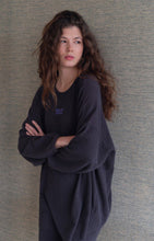 Lade das Bild in den Galerie-Viewer, Damen-T-Shirt Yruki