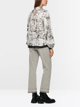 Lade das Bild in den Galerie-Viewer, Bluse mit CITY-Print
