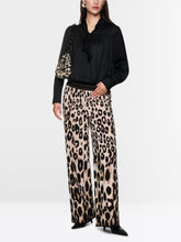 Lade das Bild in den Galerie-Viewer, Wide Fit Hose WELKOM High Waist
