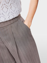 Lade das Bild in den Galerie-Viewer, High-Waist Hose WASCO „Rethink Together&quot;
