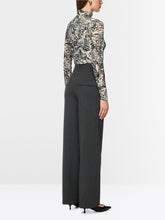 Lade das Bild in den Galerie-Viewer, Wide Fit Hose WUKARI mit High Waist