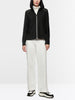 Taillierte Jacke mit Lack-Details