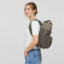 Lade das Bild in den Galerie-Viewer, Kapten &amp; Son Rucksack Bergen Pro in verschiedenen Farben