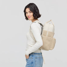 Lade das Bild in den Galerie-Viewer, Kapten &amp; Son Rucksack Bergen Pro in verschiedenen Farben