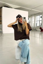 Lade das Bild in den Galerie-Viewer, Ella Boxy T-Shirt in 2 Farben