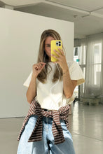 Lade das Bild in den Galerie-Viewer, Ella Boxy T-Shirt in 2 Farben
