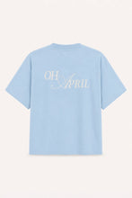 Lade das Bild in den Galerie-Viewer, Ella Boxy T-Shirt Oh April in 2 Farben